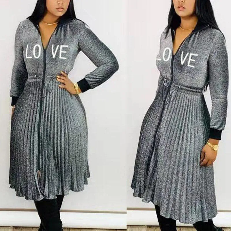 Solid Letter Print Pleated Dress