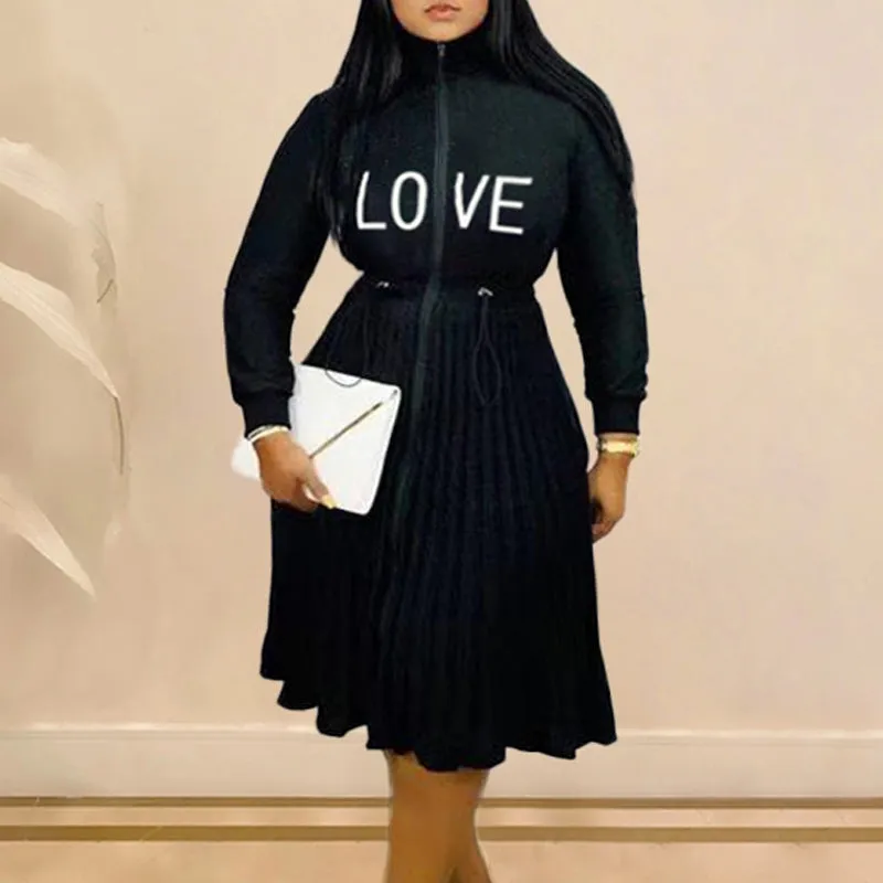 Solid Letter Print Pleated Dress