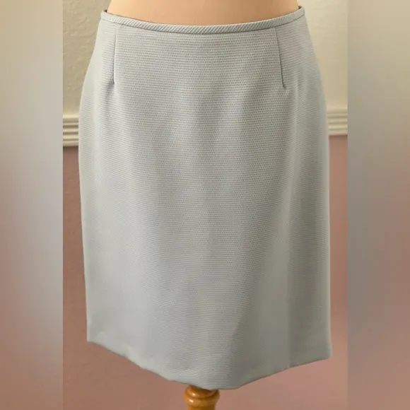 Tahari Suit size 10