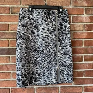 Talbots Black, Gray, White Print Pencil Skirt with Zipper Size 10