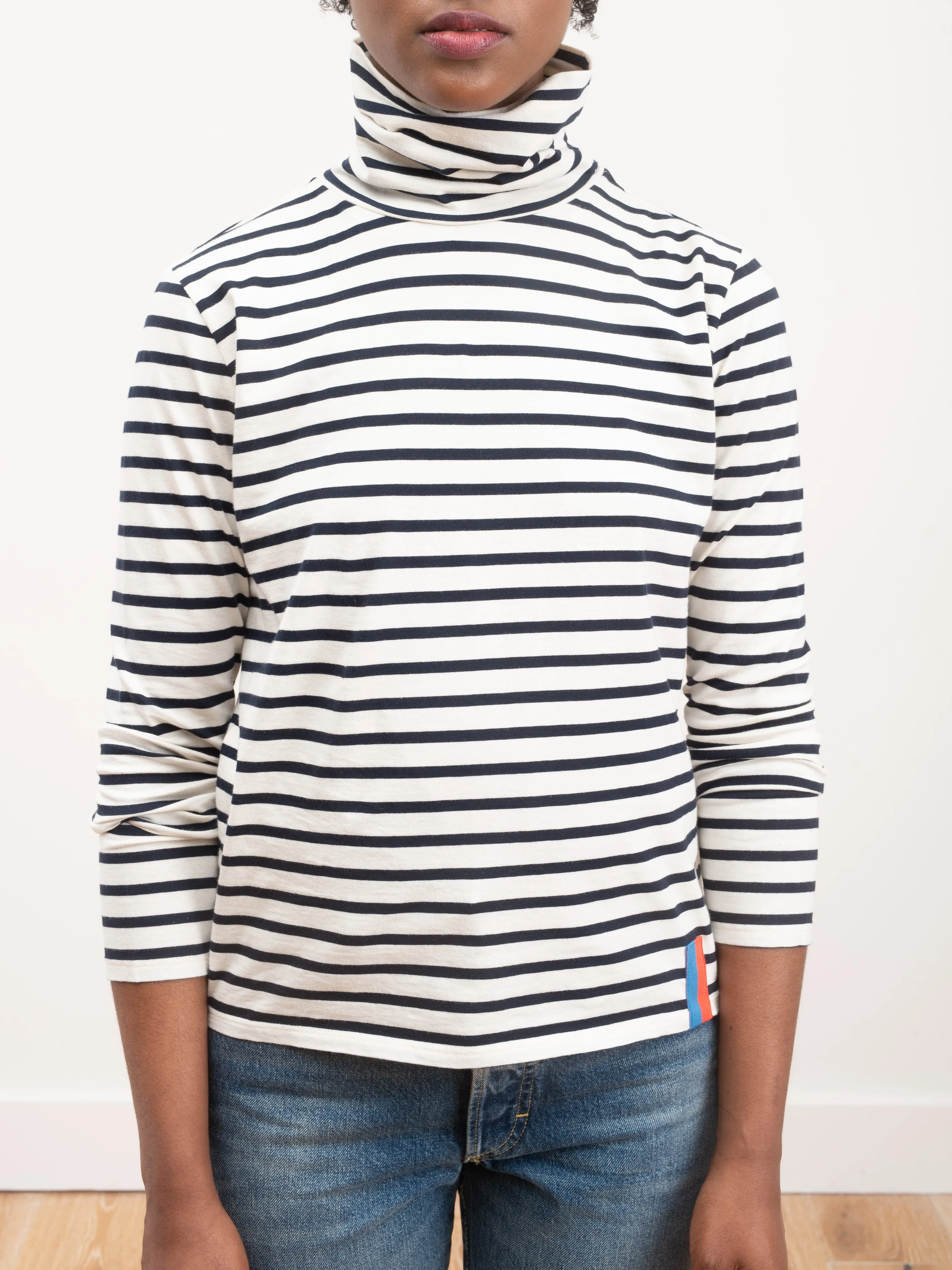 the turtleneck - cream/navy