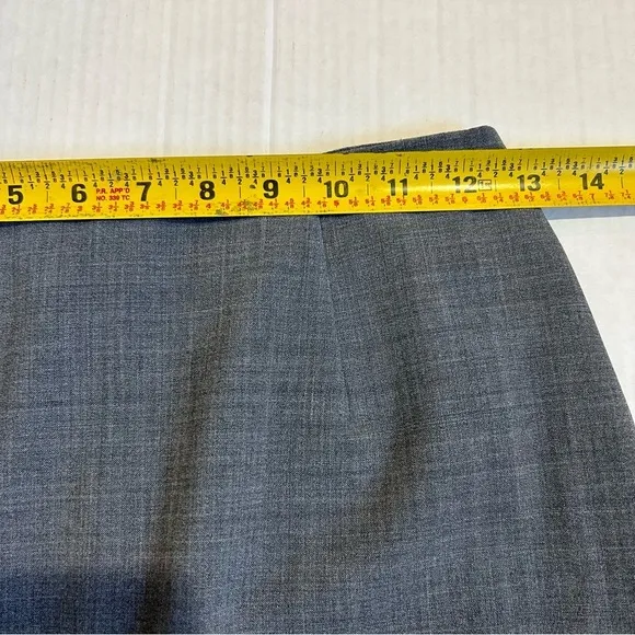 Theory Wool Blend Pencil Skirt Size 2 Light Gray Classic Workwear