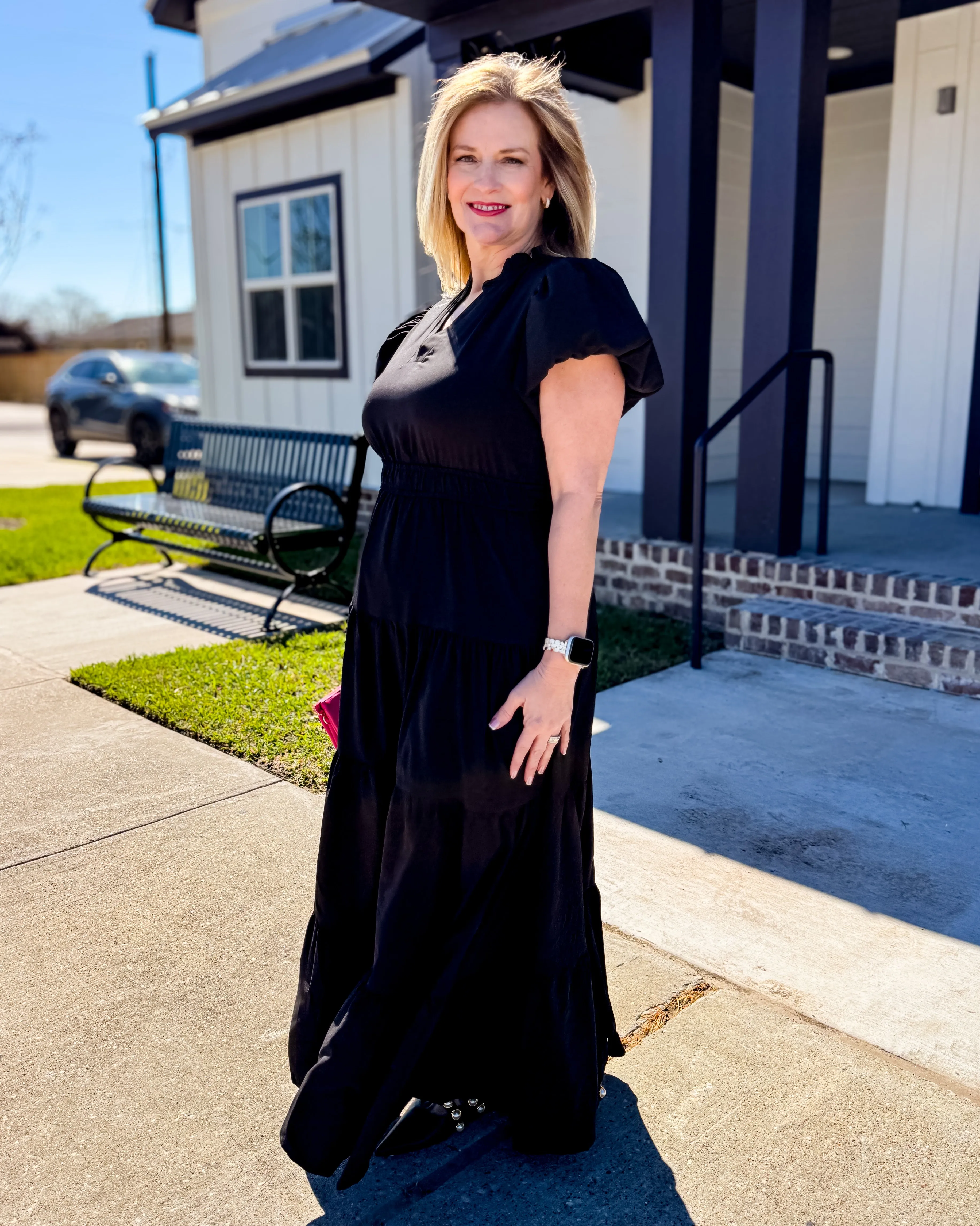 V-neck Bubble Sleeve Tiered Midi Dress in Black