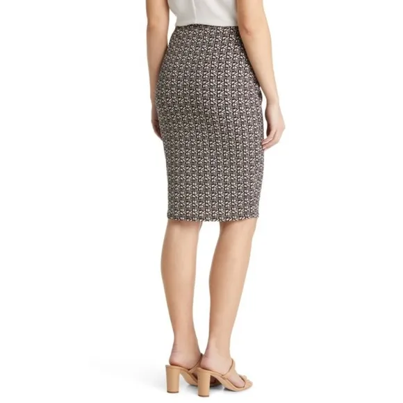 VINCE CAMUTO: Geo Crepe Pencil Skirt In Hazelnut Heather (NWT)