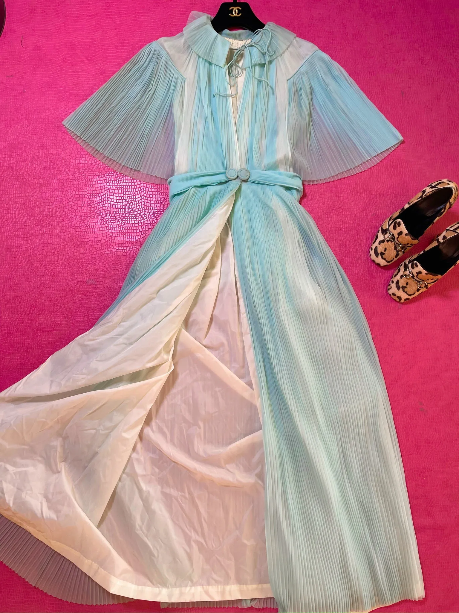 Vintage 60s "Vanity Fair" Blue Pleated Duster - Best fits Size XXS-XS