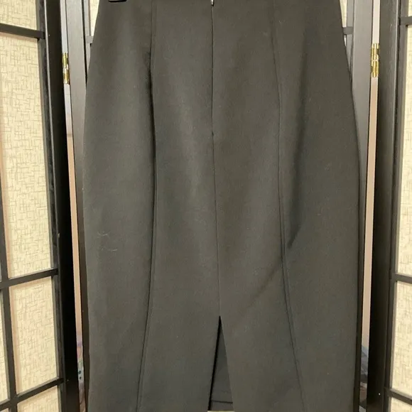 White House Black Market Pencil Skirt w/Silver Eyelets &amp; Lace Up Embellishment