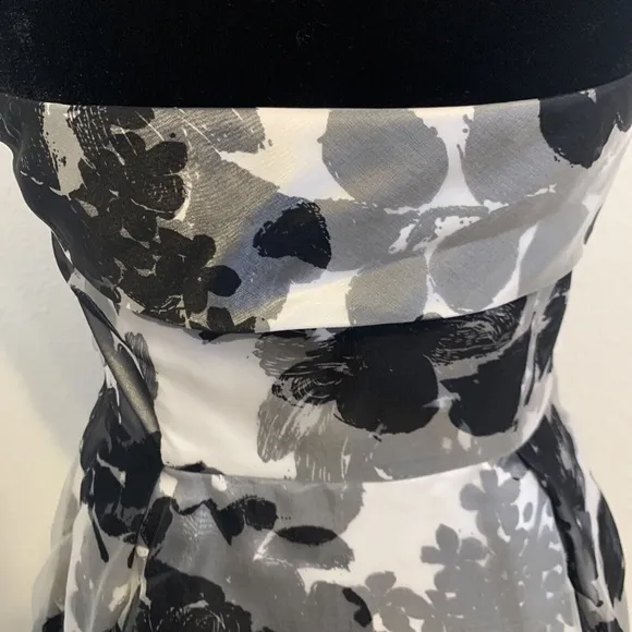 White House Black Market Silk Bow Strapless Rockabilly Dress Women's Size 0