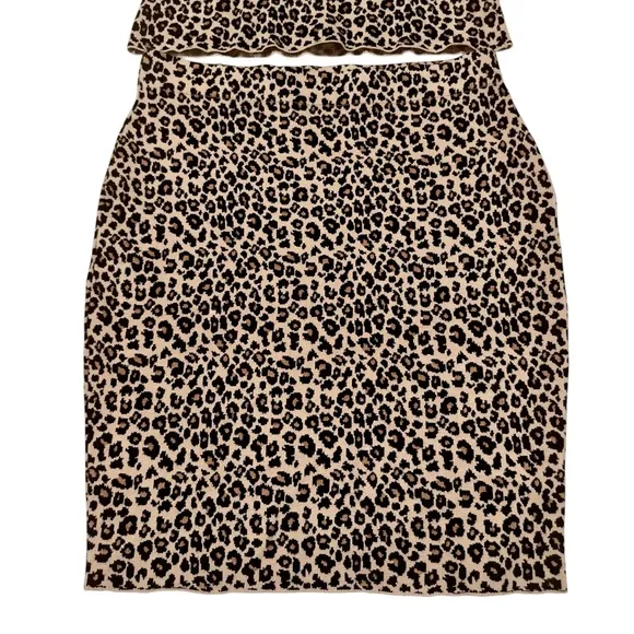 Women's Leopard Print Mock Neck Sleeveless Top W/ Matching Pencil Skirt Set L/XL