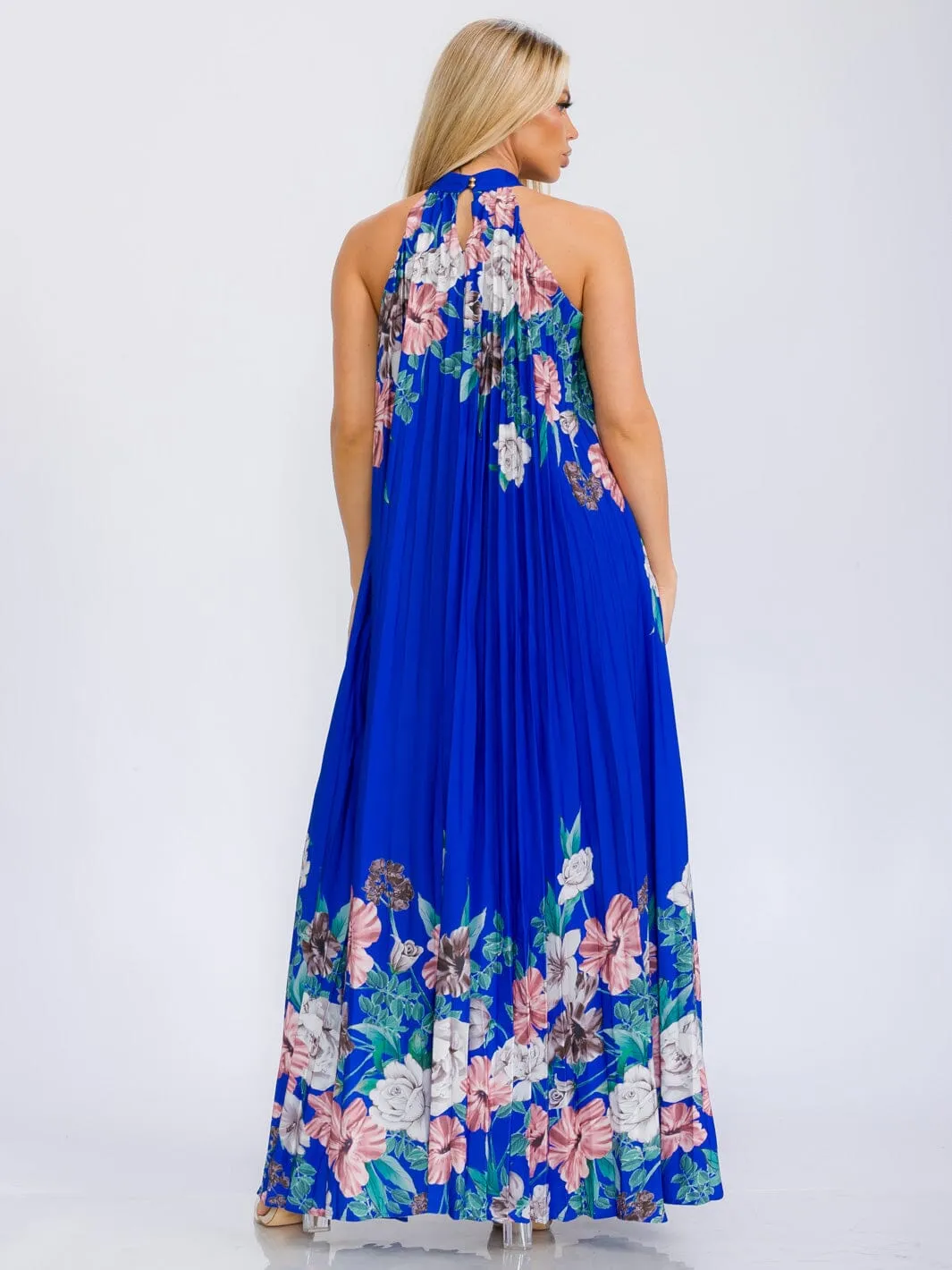 WOMEN'S SLEEVELESS HALTER NECK PLEATED FLORAL MAXI DRESS